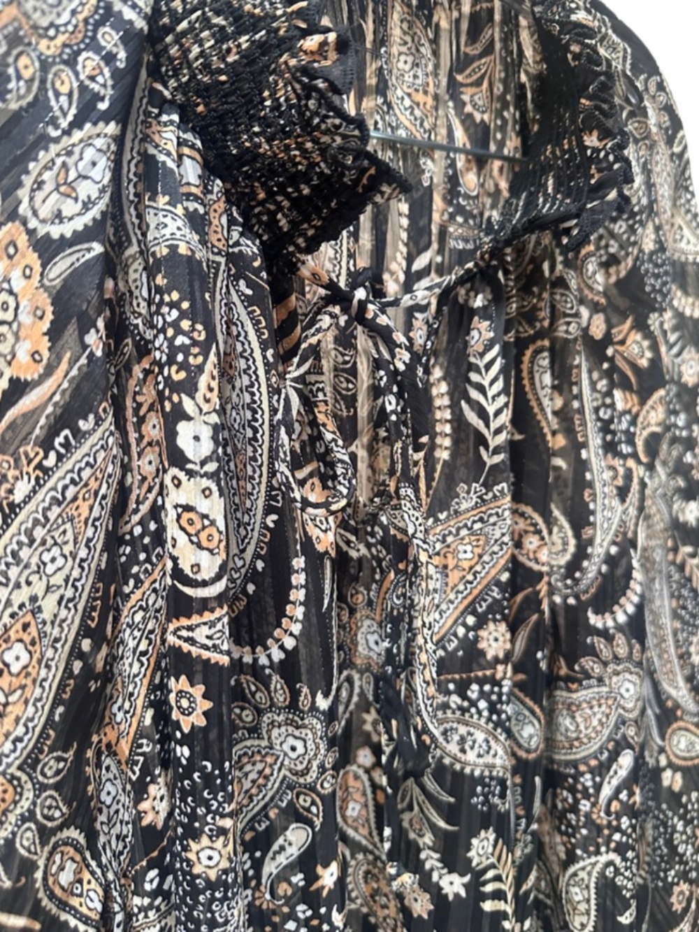 NEW First Love Black Paisley Printed Long Sleeve Blouse - Women's XL - Picture 3 of 5